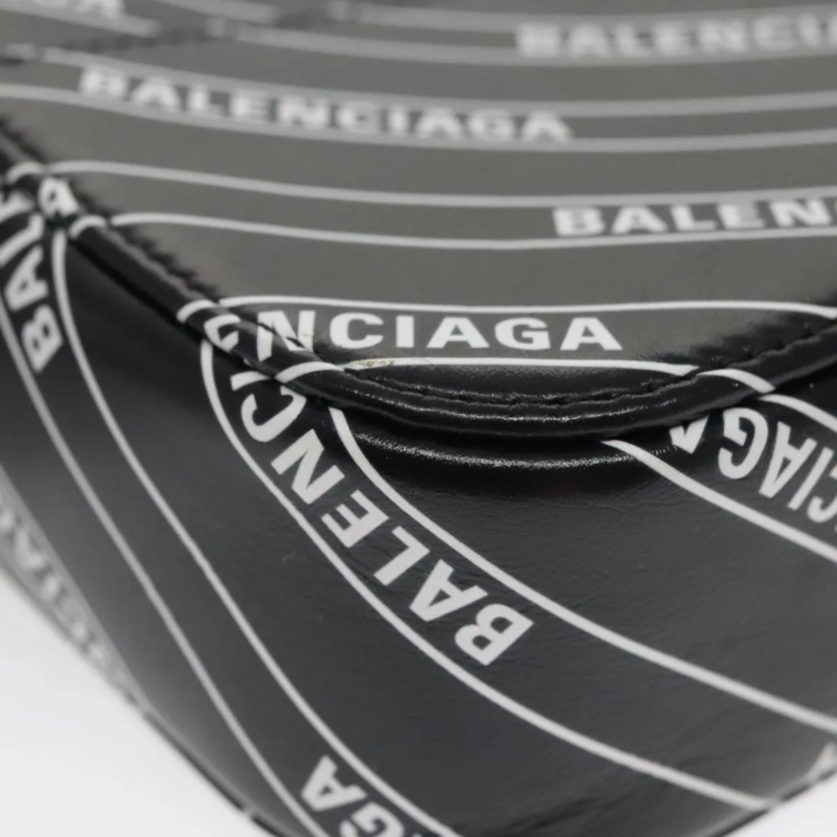 Balenciaga Everyday Black Leather Bag