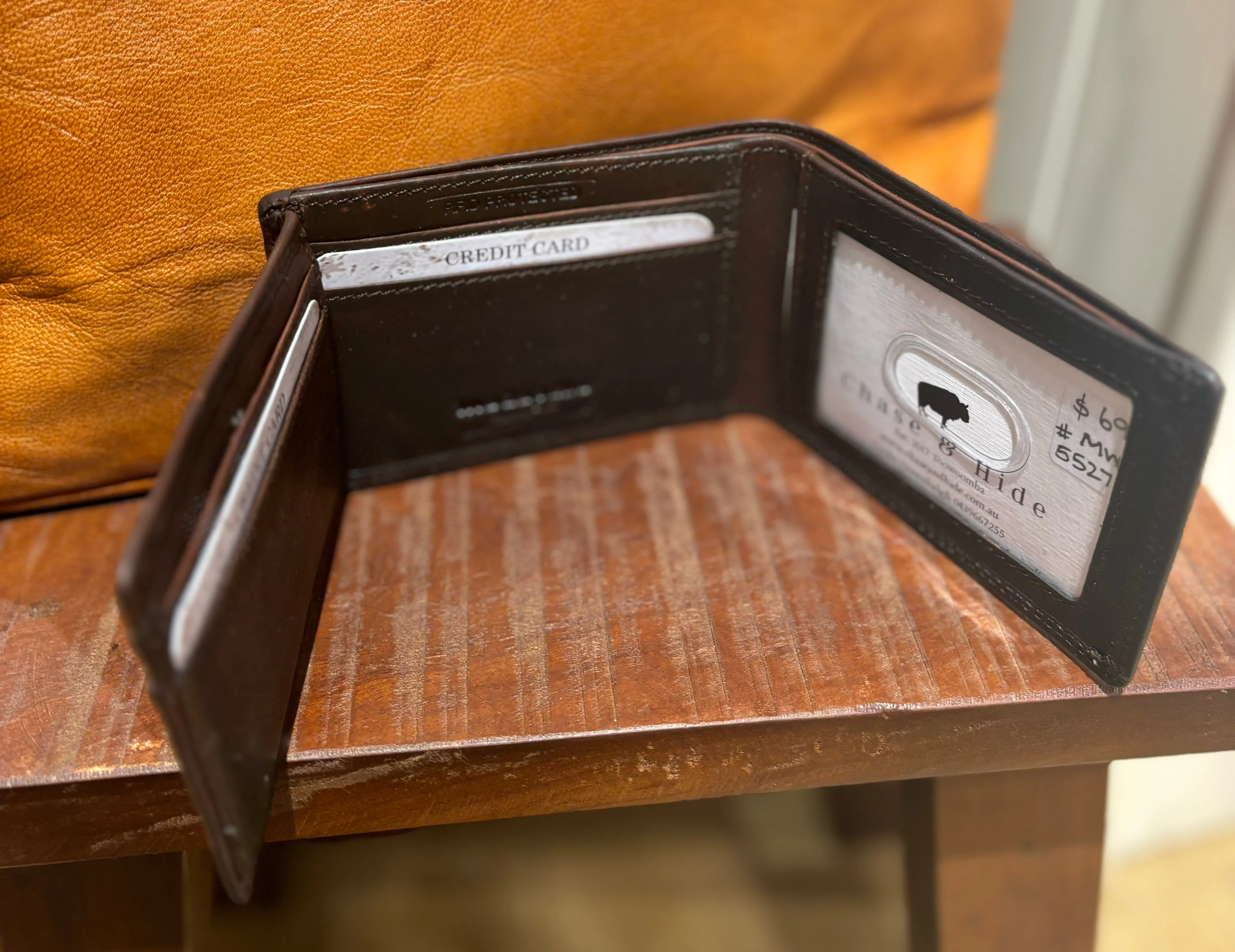 Bay Plain Leather Wallet #MW15