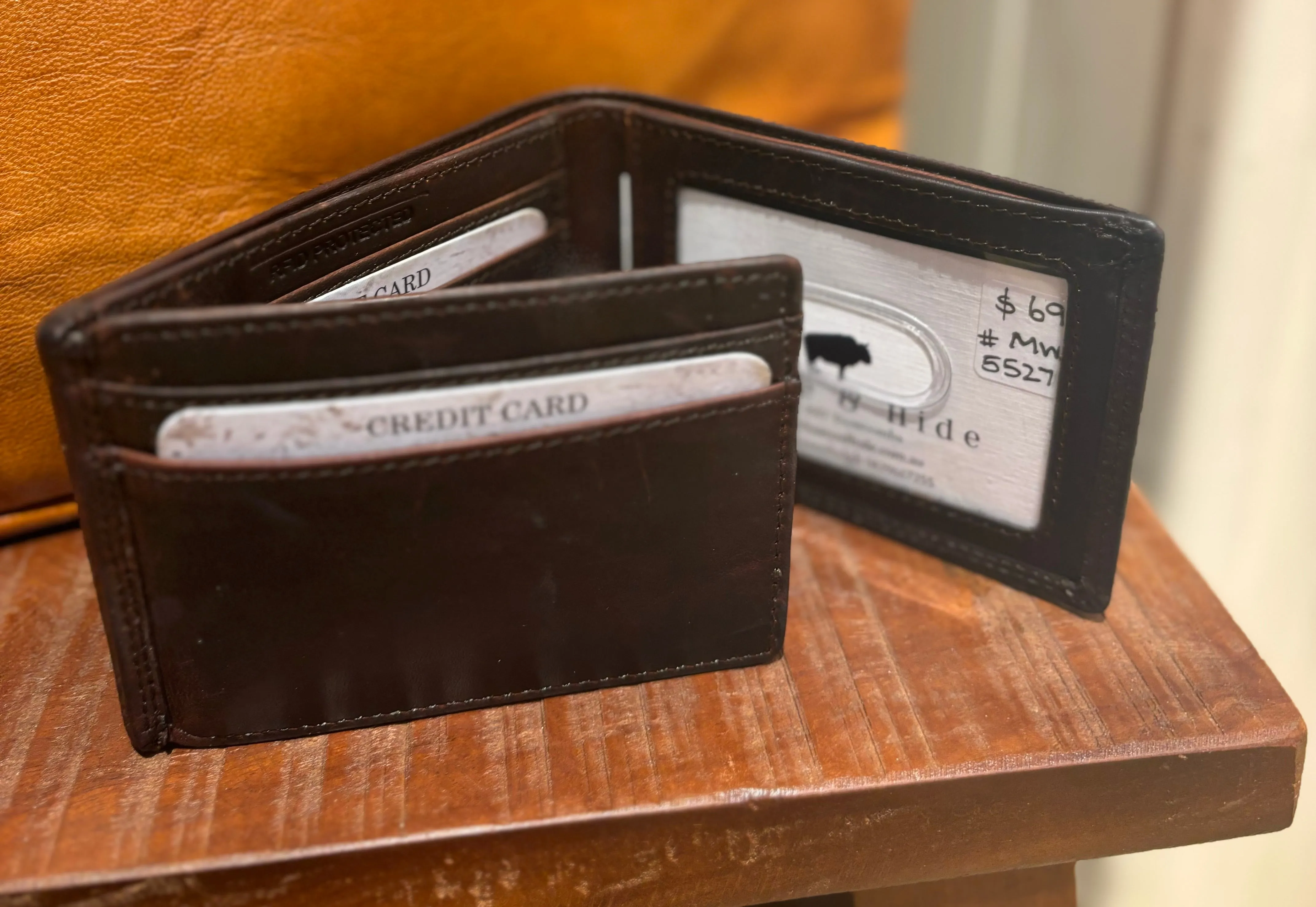 Bay Plain Leather Wallet #MW15