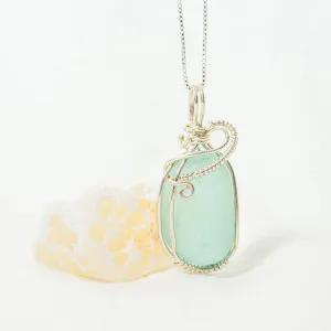Beautiful Ocean Colored Pendant