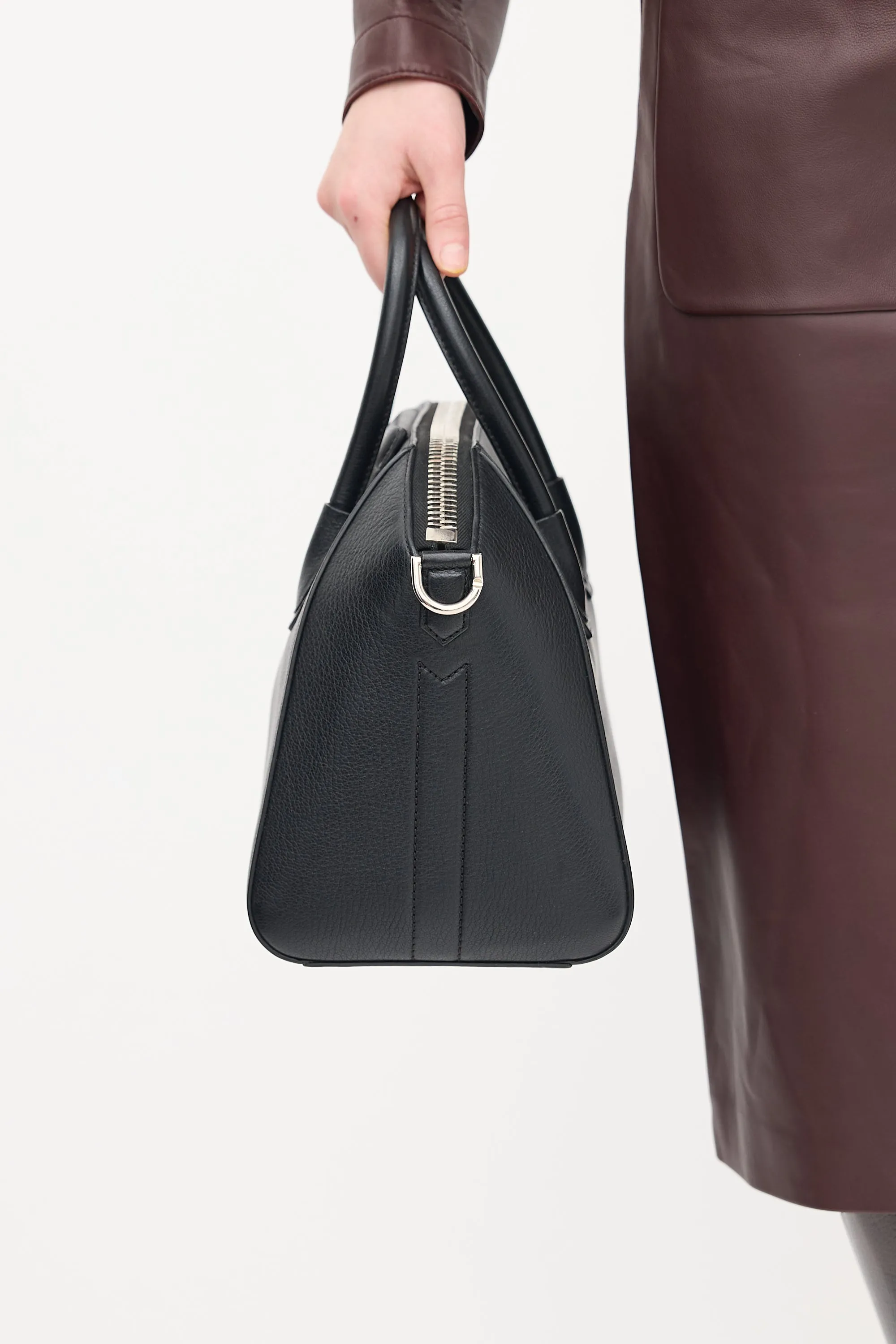 Black Leather Small Antigona Bag