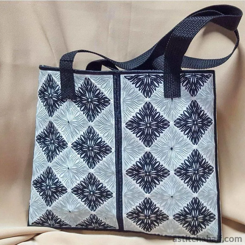 Block Beauty Bag