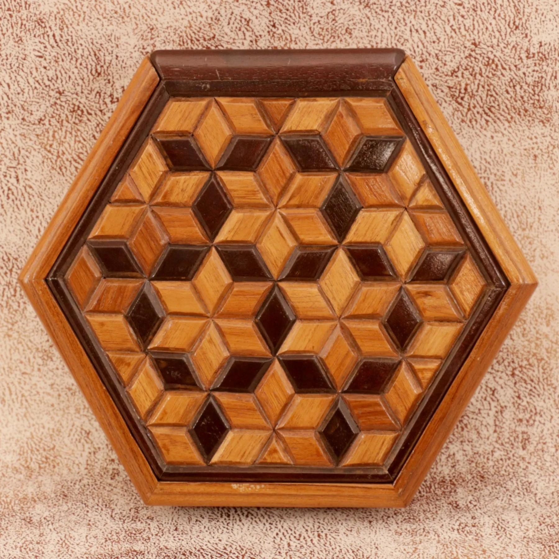 Hexagonal Inlay Box