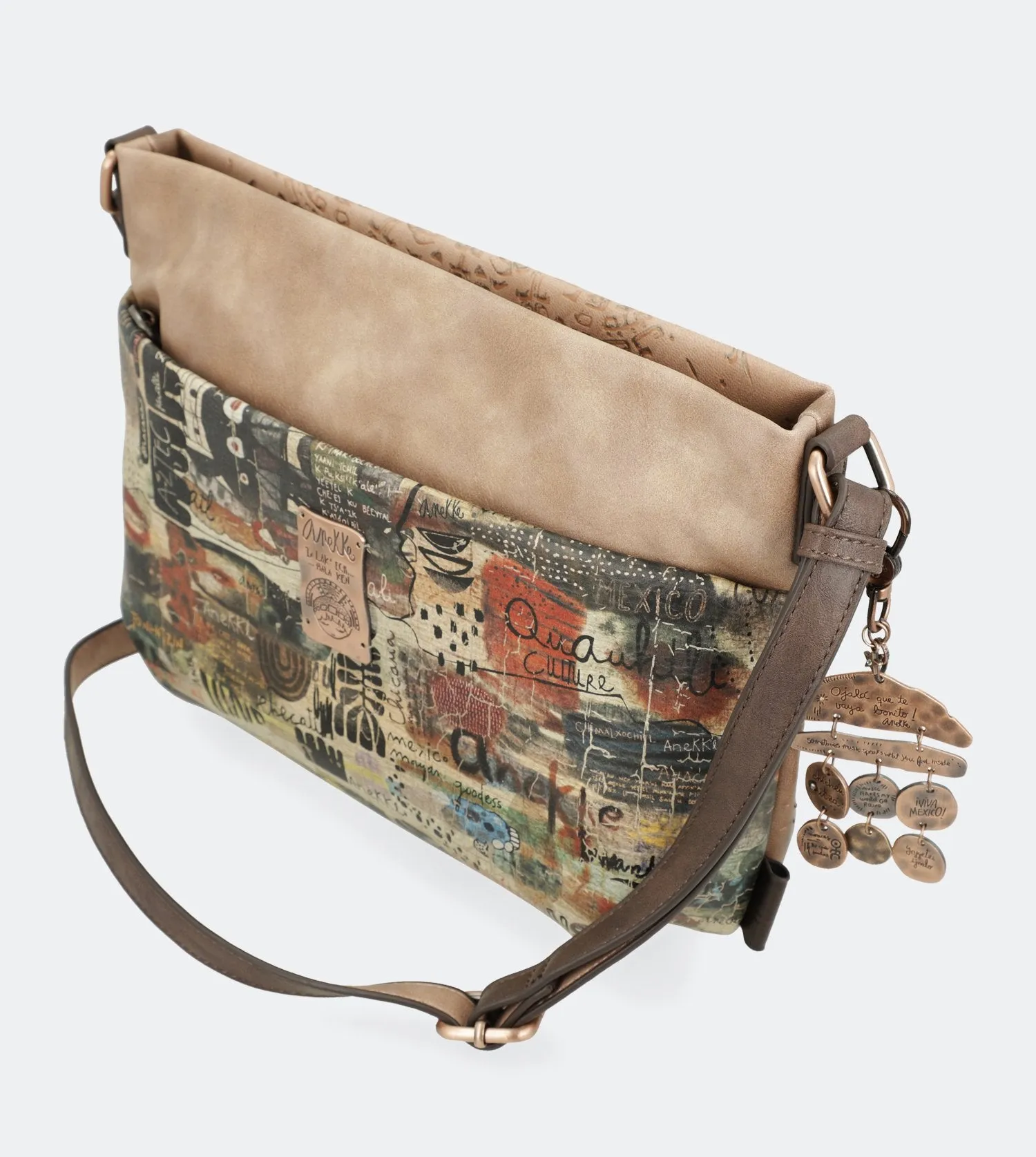 Ixchel Walking crossbody bag
