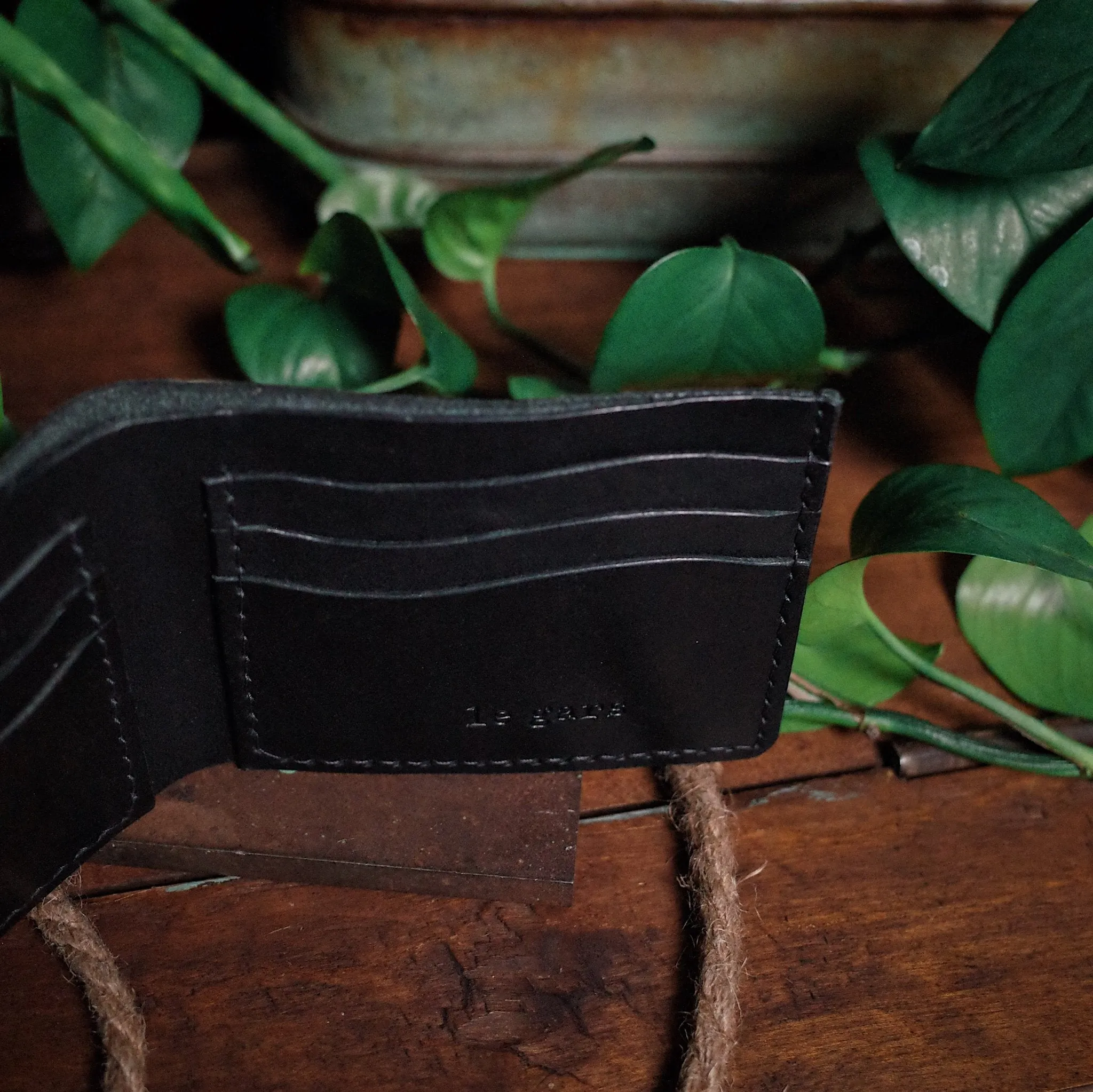 Ludger Leather Bifold Wallet – Black Edition