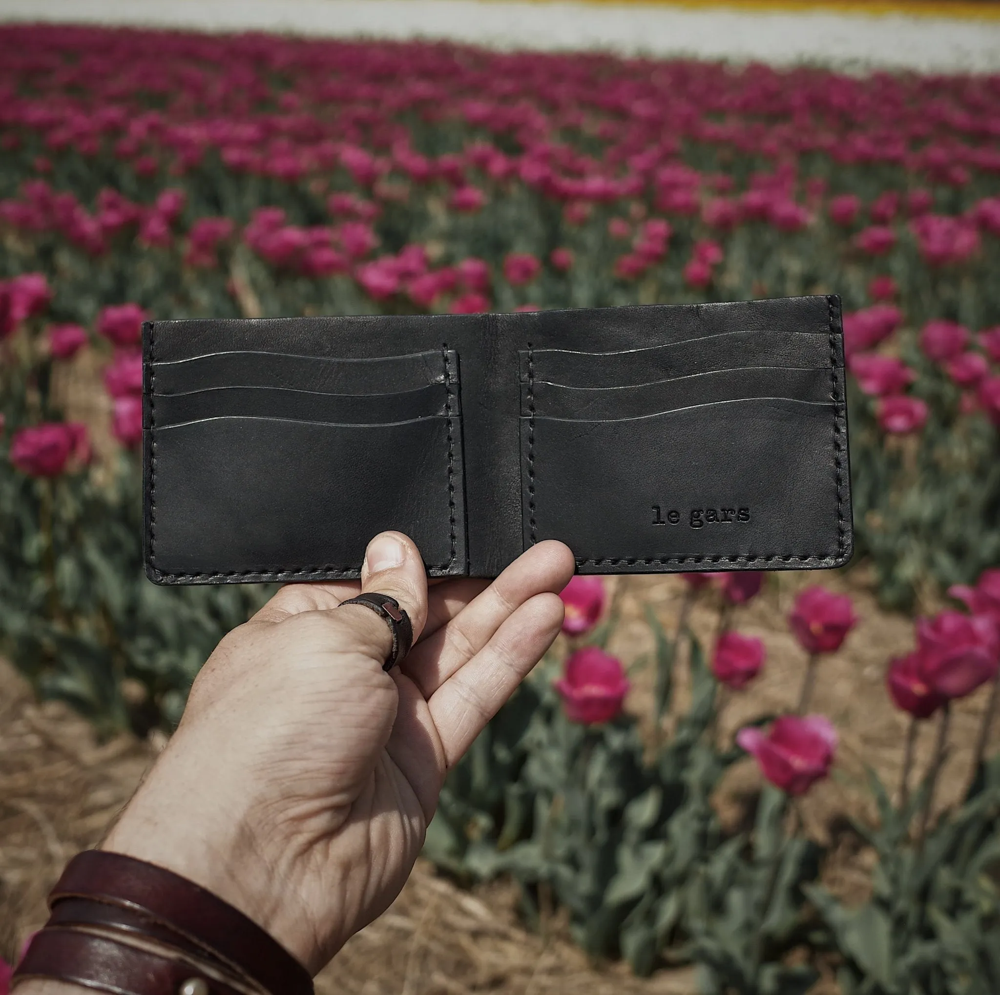 Ludger Leather Bifold Wallet – Black Edition