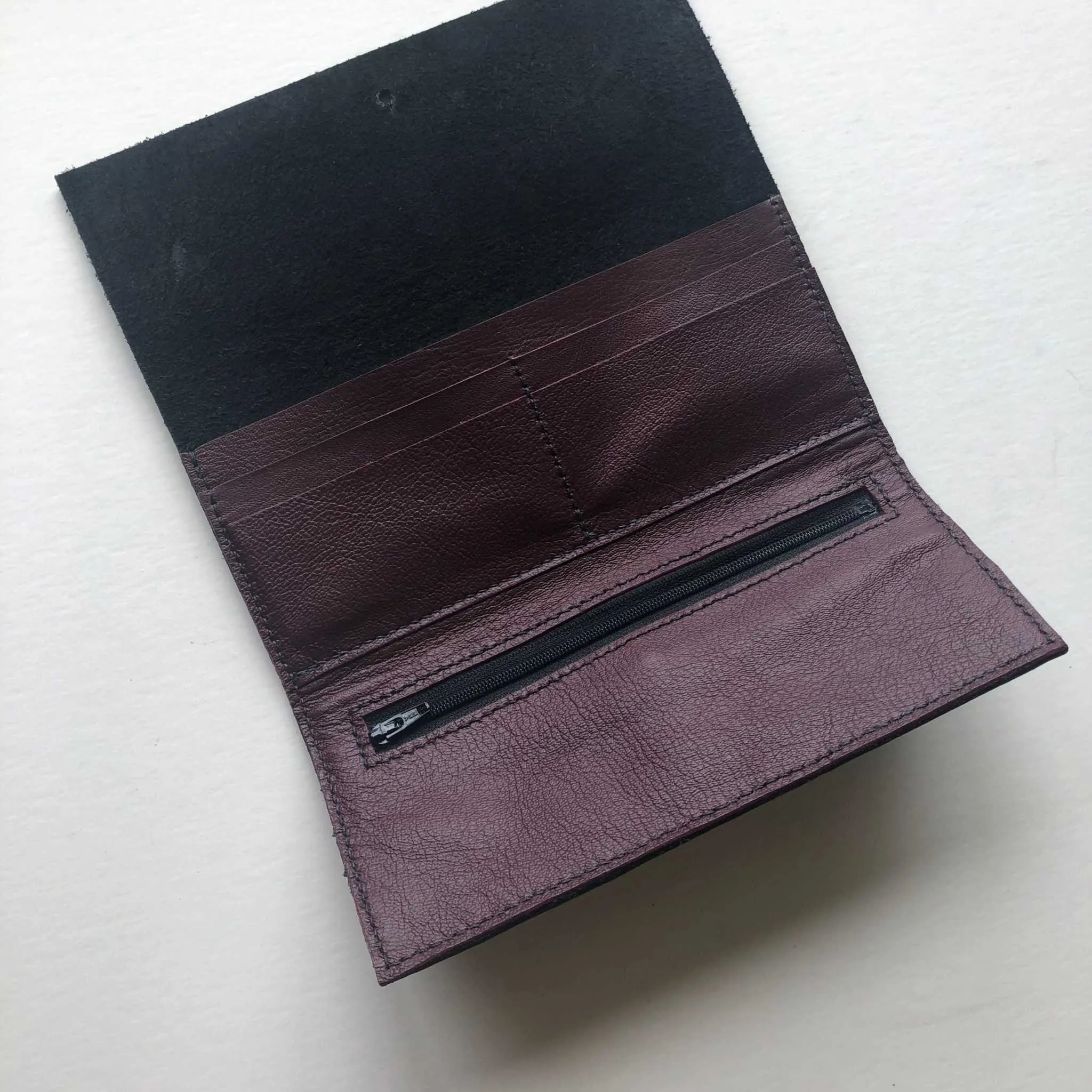 Nomad Maxi Leather Folding Wallet Purse in Black or Tan