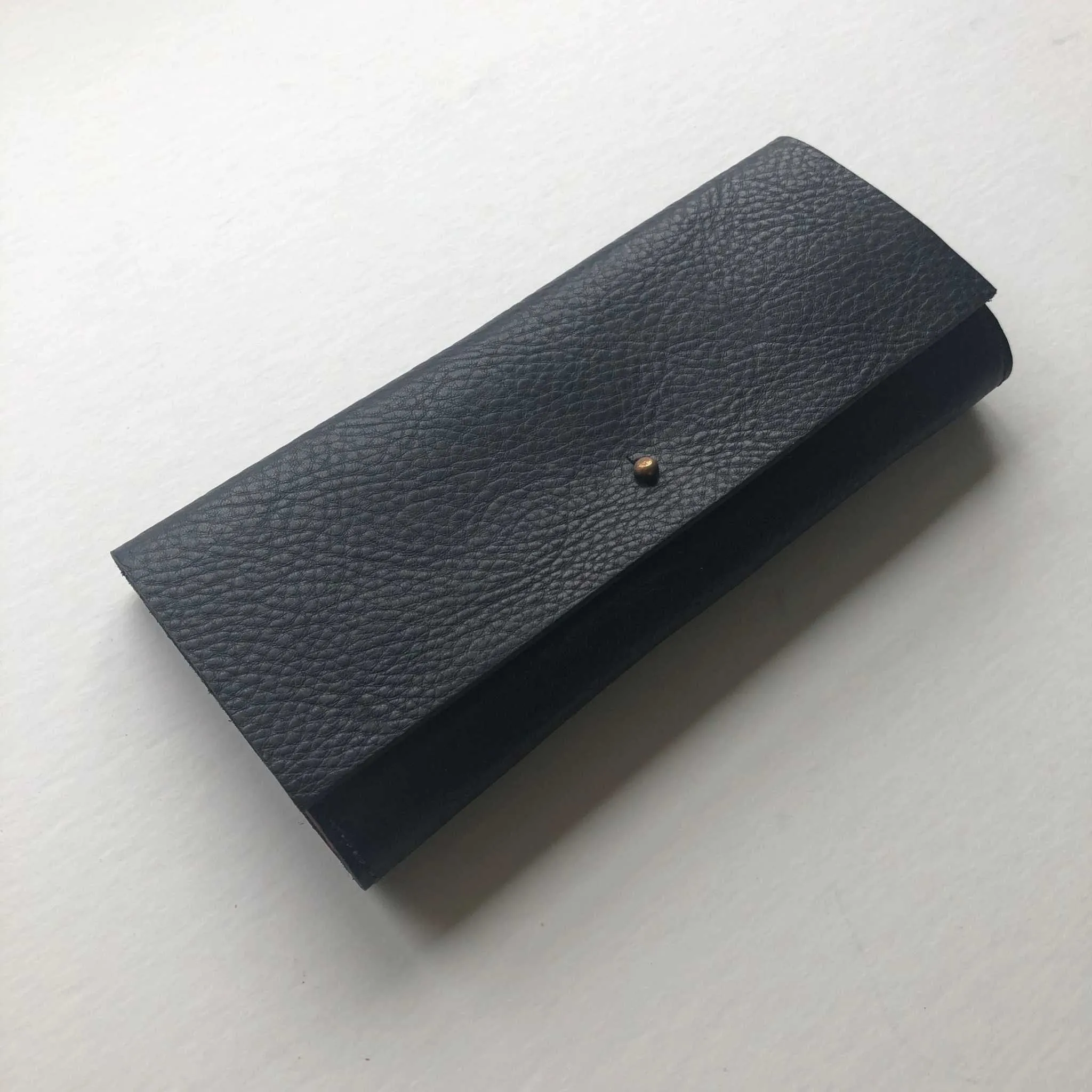 Nomad Maxi Leather Folding Wallet Purse in Black or Tan