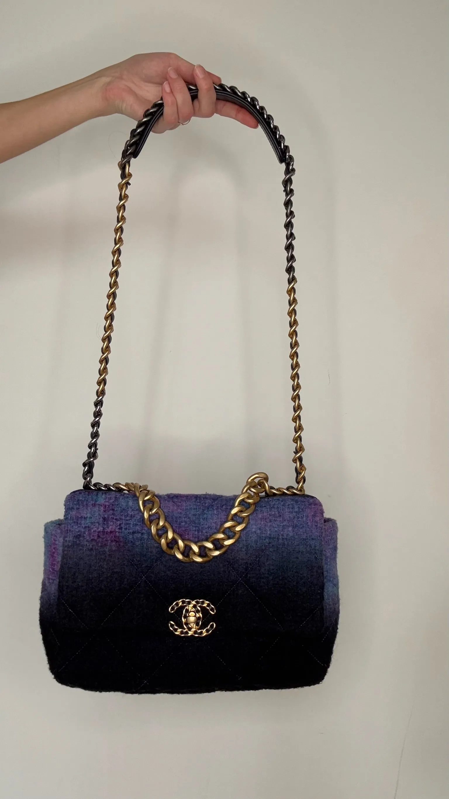 Ombre Tweed 19 Bag