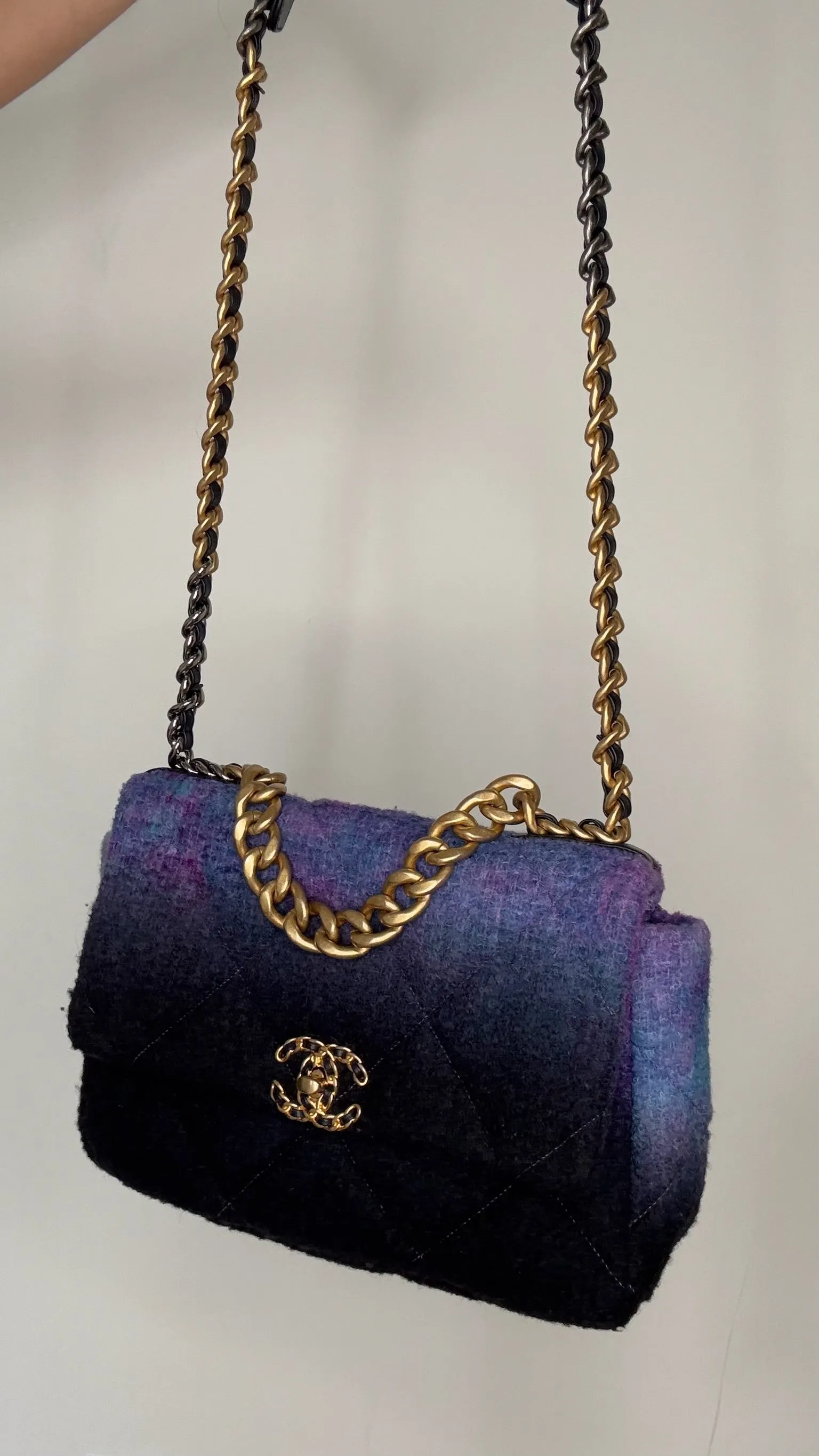 Ombre Tweed 19 Bag