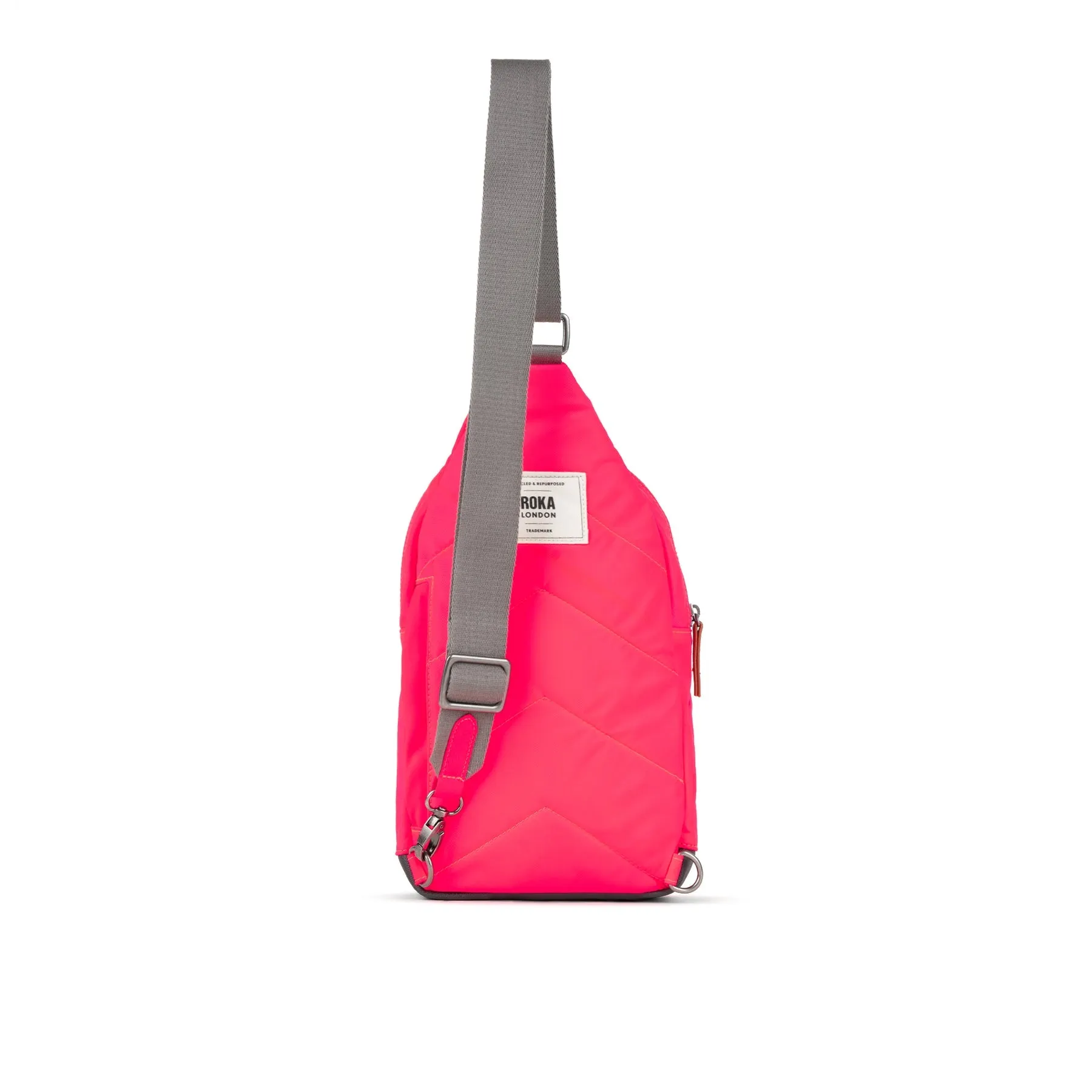 ROKA Willesden B Large Recycled Nylon Bag - Raspberry