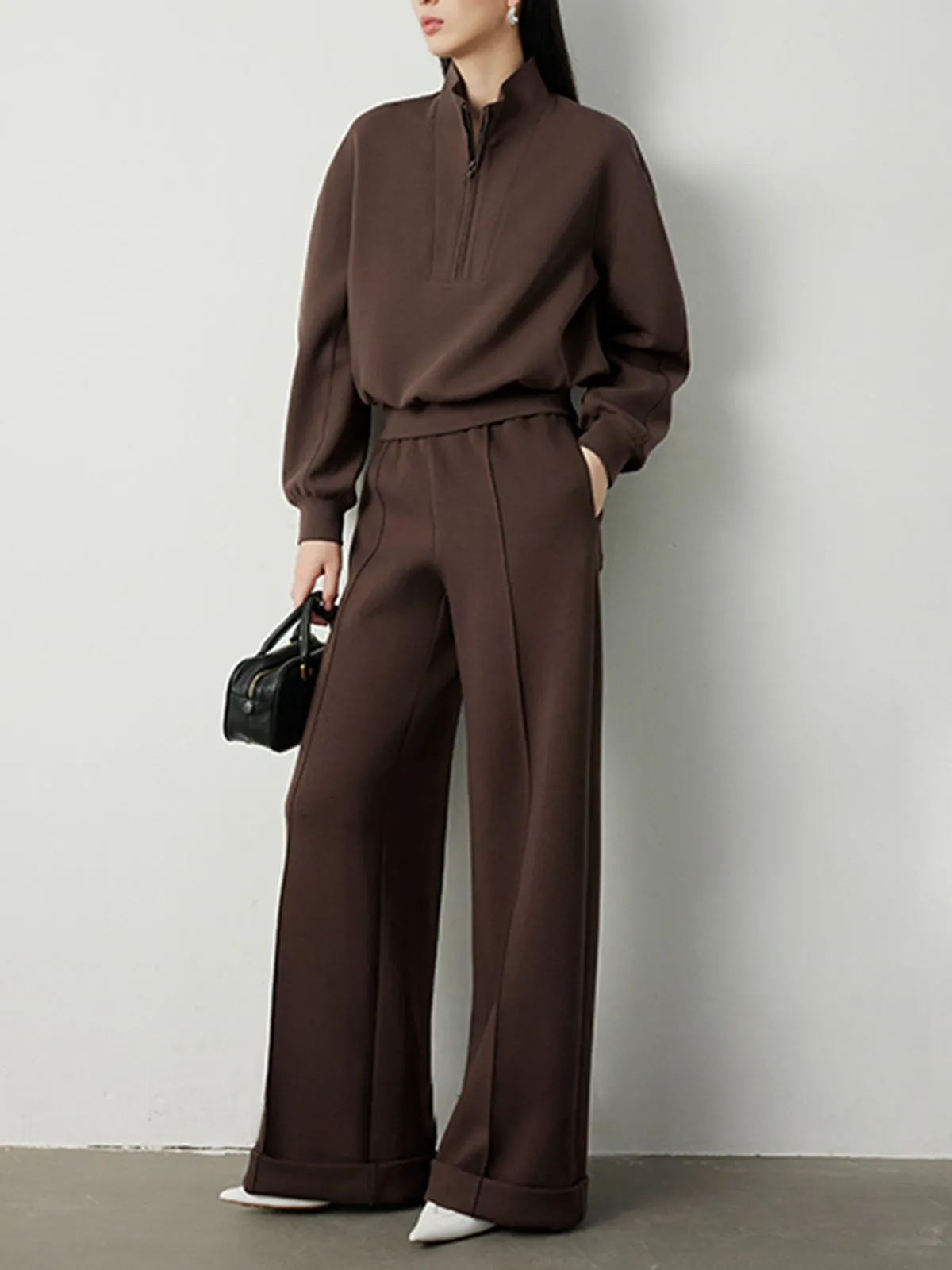 Solid Charming Pleated Sweatpants