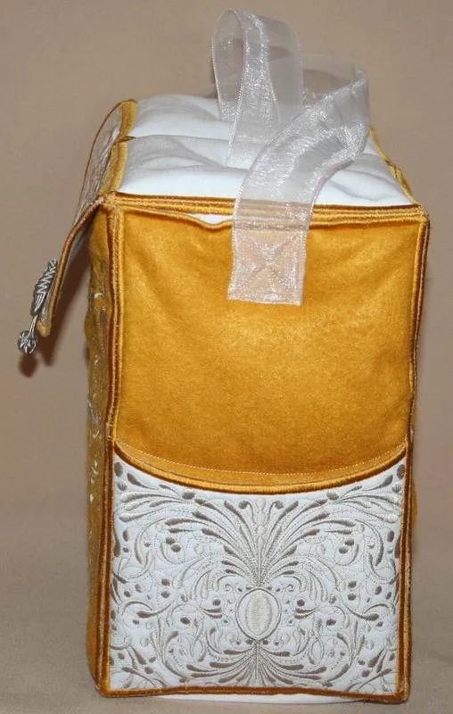 Tres Chic Tote Bag